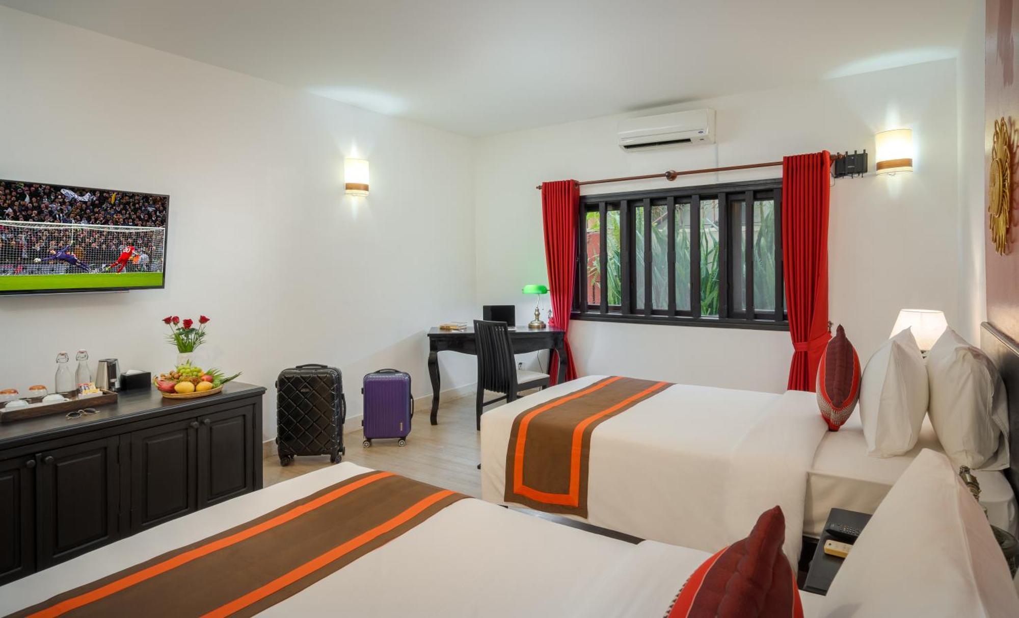 กร็องด์ เอลิเซ ลา เรซิดองซ์ Hotel เสียมราฐ ภายนอก รูปภาพ
