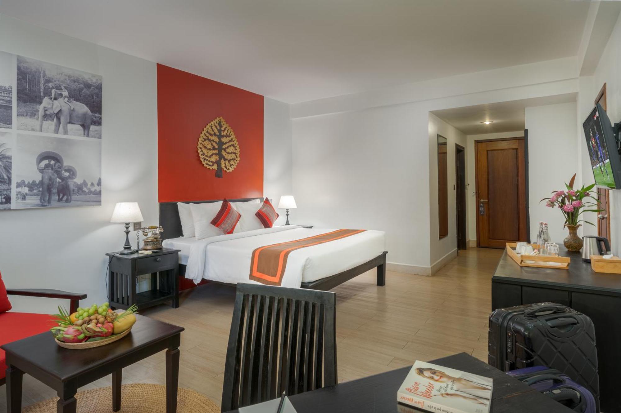 กร็องด์ เอลิเซ ลา เรซิดองซ์ Hotel เสียมราฐ ภายนอก รูปภาพ